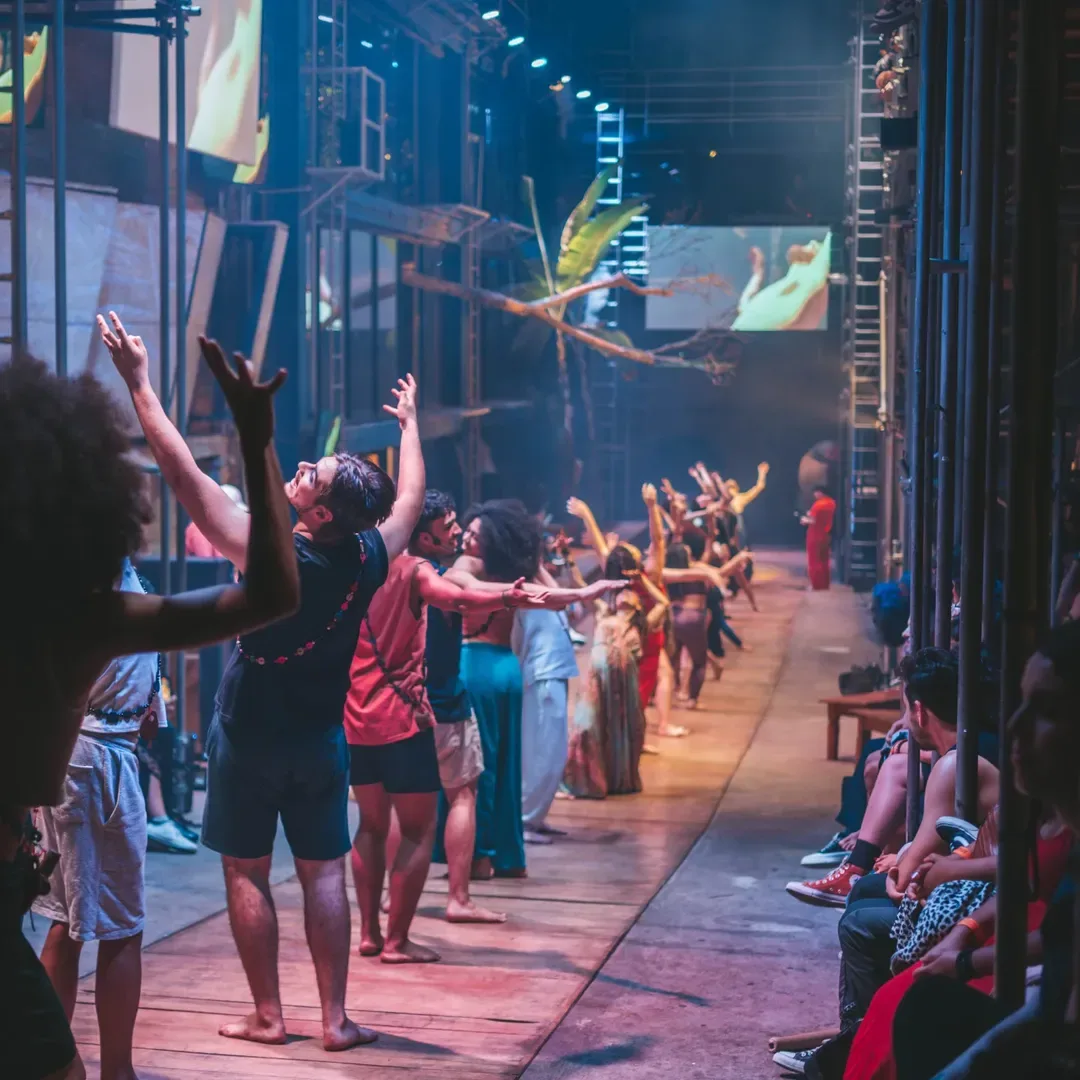 O Rito Antropofágico que Dobra o Tempo no Vale do Ribeira