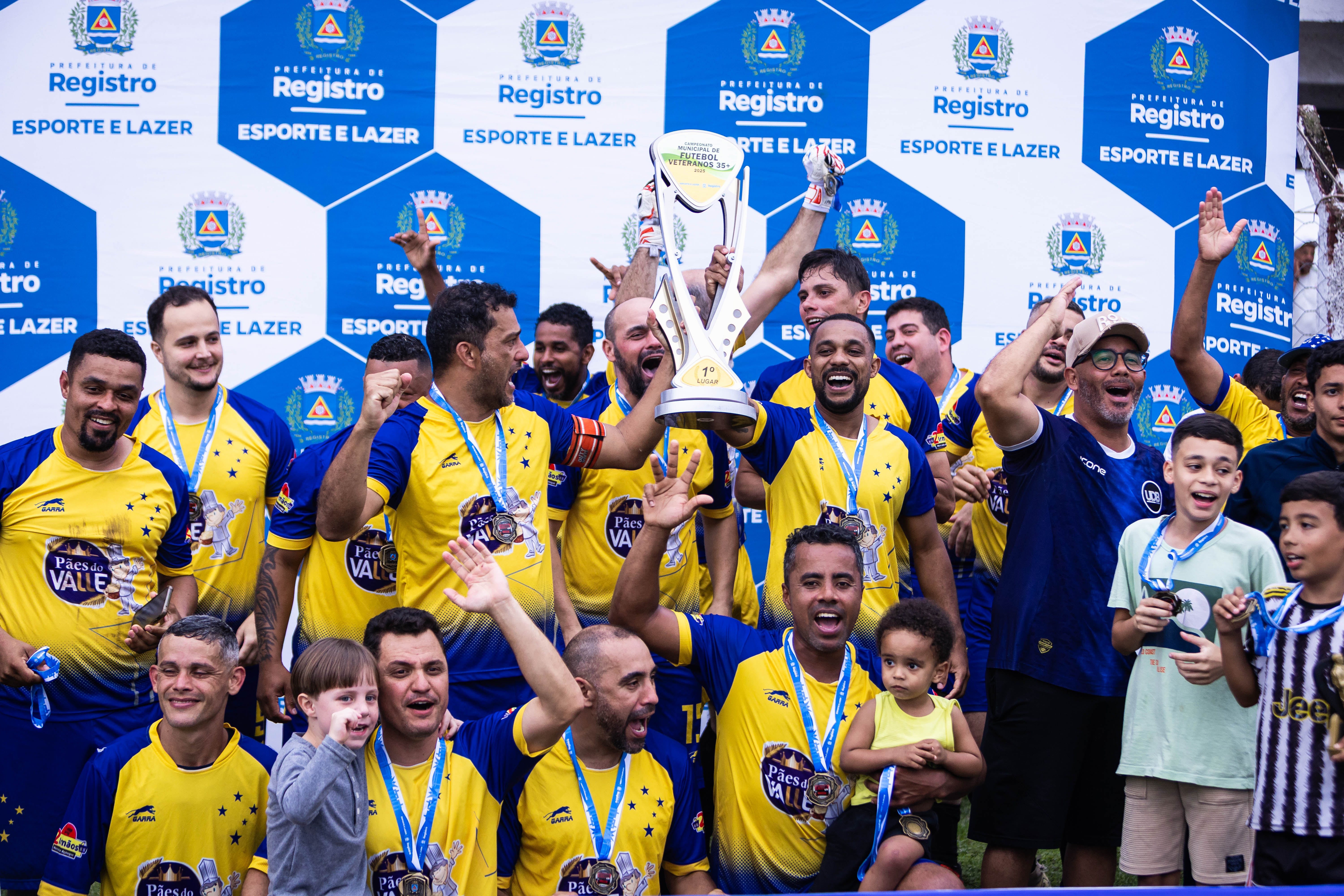 Cruzeirinho SAF conquista o bicampeonato do Campeonato Municipal Veteranos 35+ de Registro