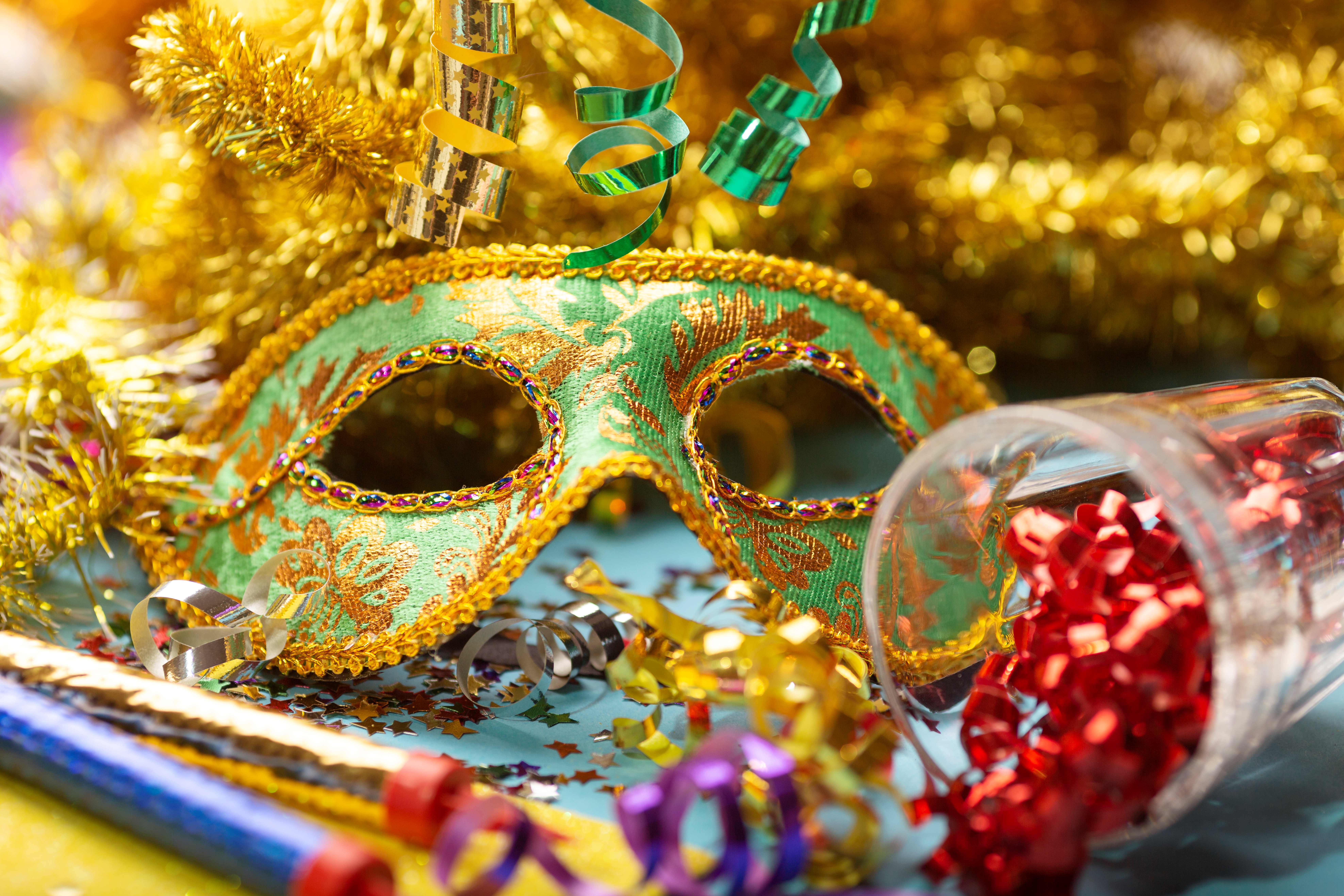 Carnaval 2026: Foliões de SP devem gastar até R$ 4 mil; feriado deve beneficiar 183 mil pequenos negócios