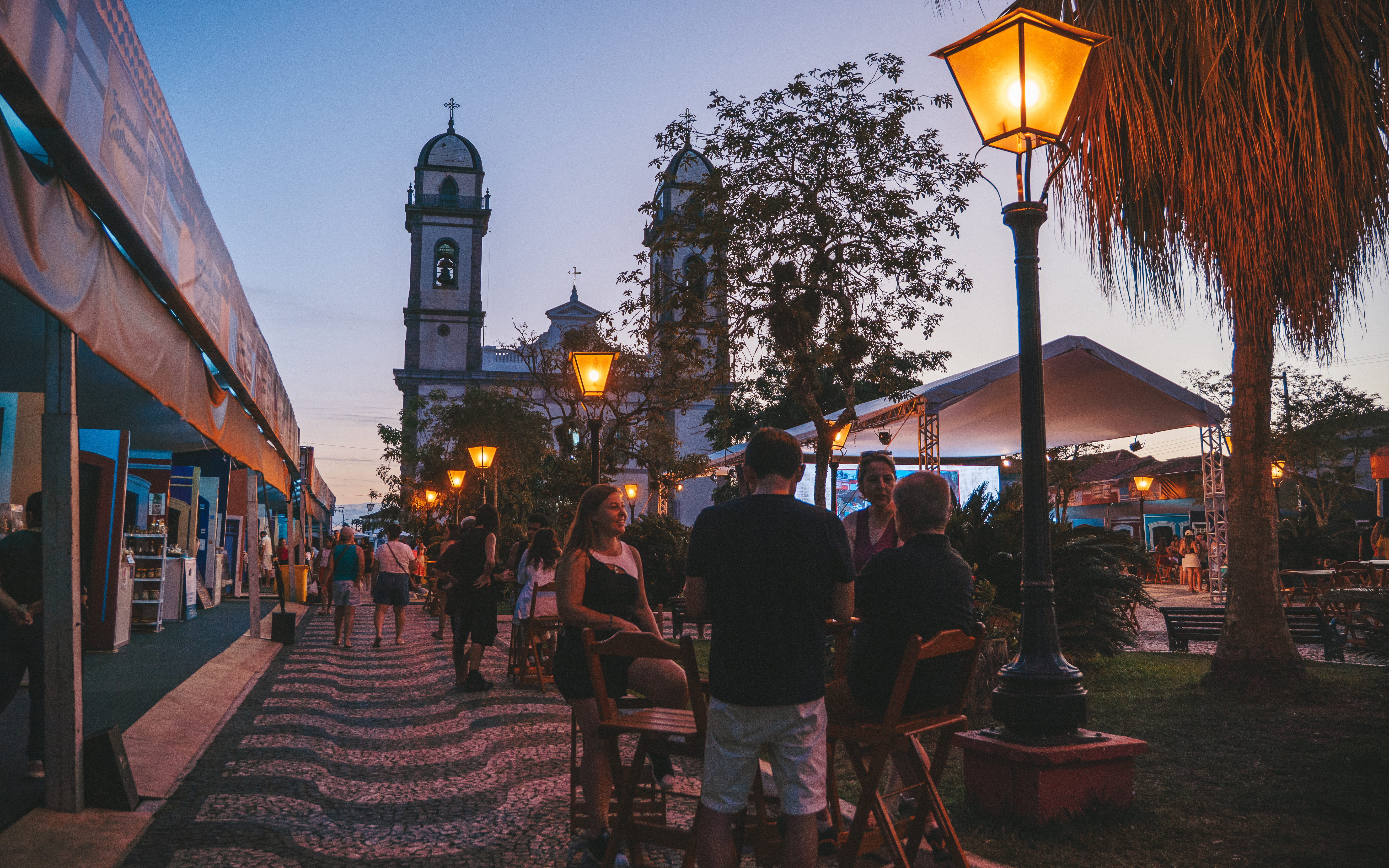 1ª Feira Gastronômica do Vale do Ribeira reúne público e chefs renomados em Iguape